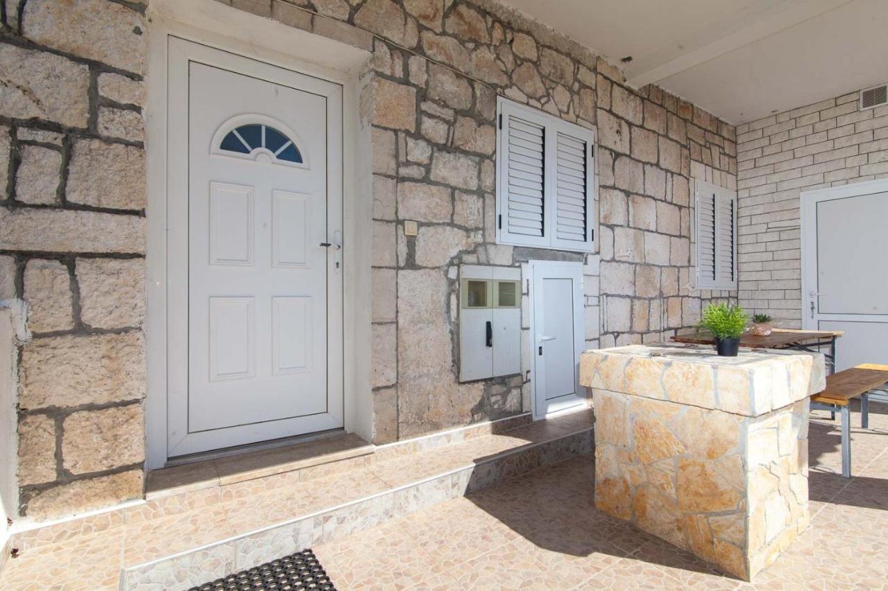 Kuca Ella Villa Vinisce Exterior photo